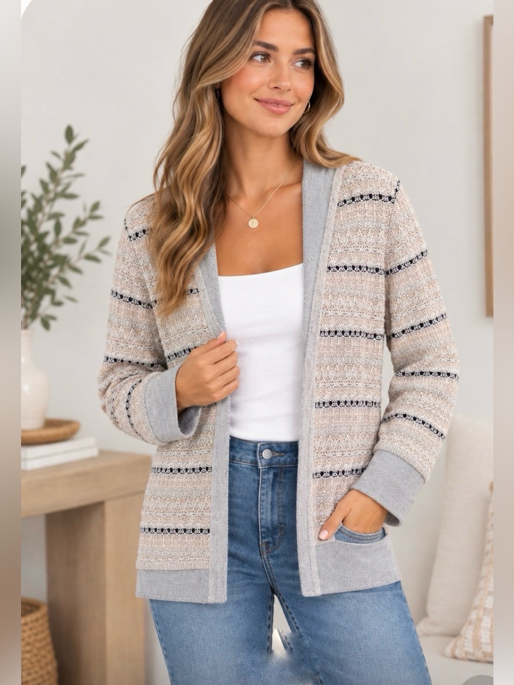 Escada Silver, Gold, Cream Sweater Cardigan size Small